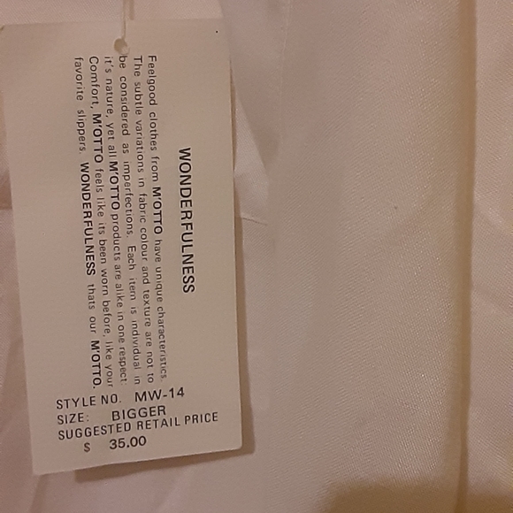 Dress blouse - Picture 2 of 3